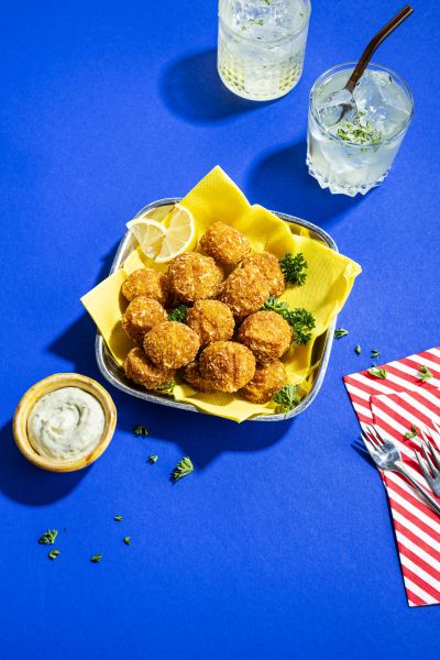 Greenway natural cheesy bites served with dip
