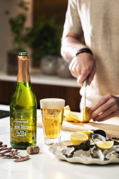 Lin Handelingen In Keuken Oesters Oude Geuze &mdash; Lindemans campaign photography by Foodphoto