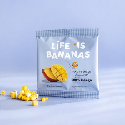 Life Is Bananas Mango &mdash; start-up brand campaign photography by Foodphoto