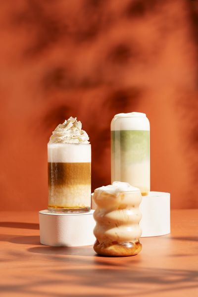 Sodexo Pumpkinspicelatte Vertical &mdash; professional food photography by Foodphoto